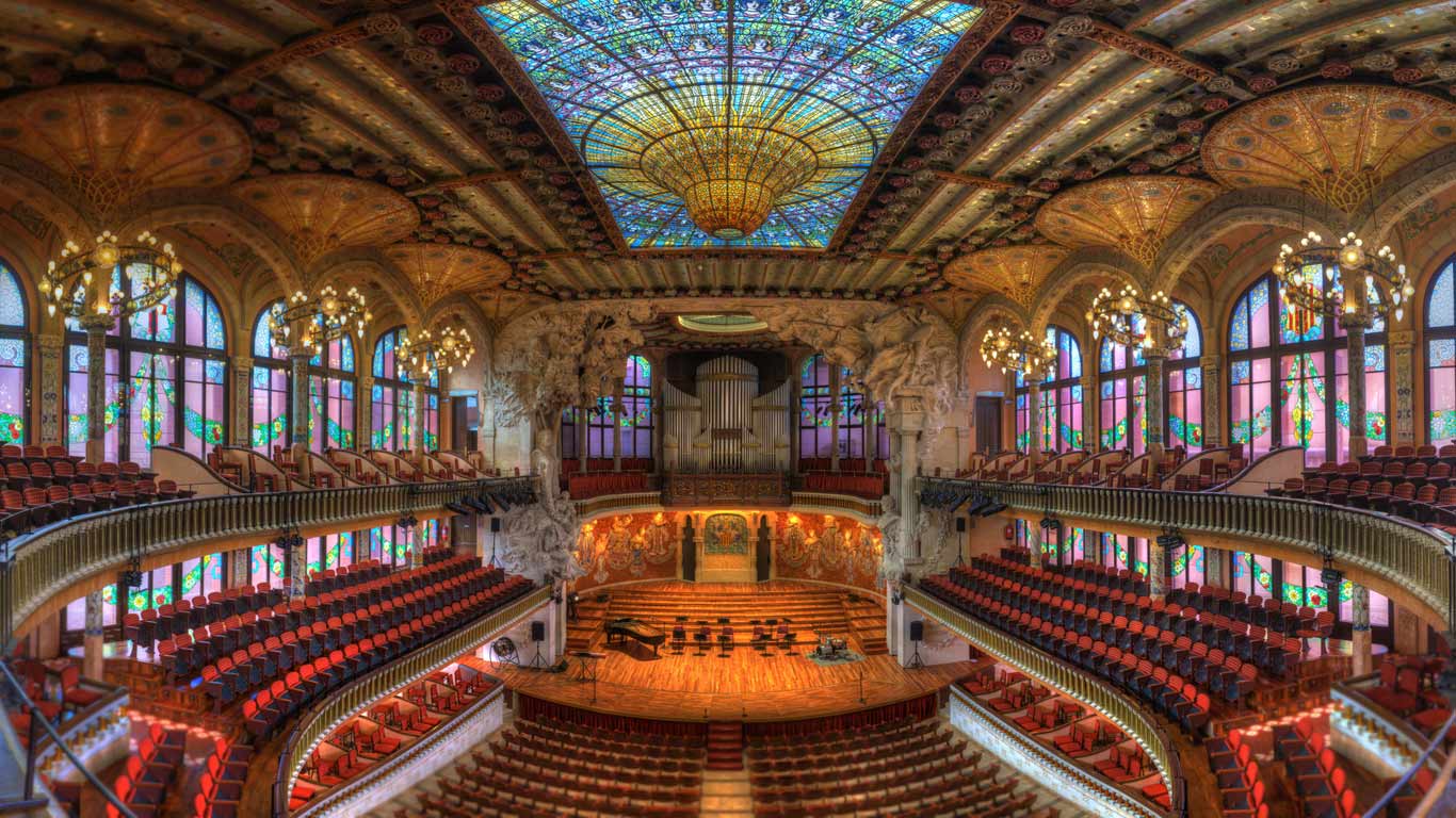 Palau de la Música Catalana in Barcelona, Spain (© Luis Davilla/age fotostock)(Bing United Kingdom)