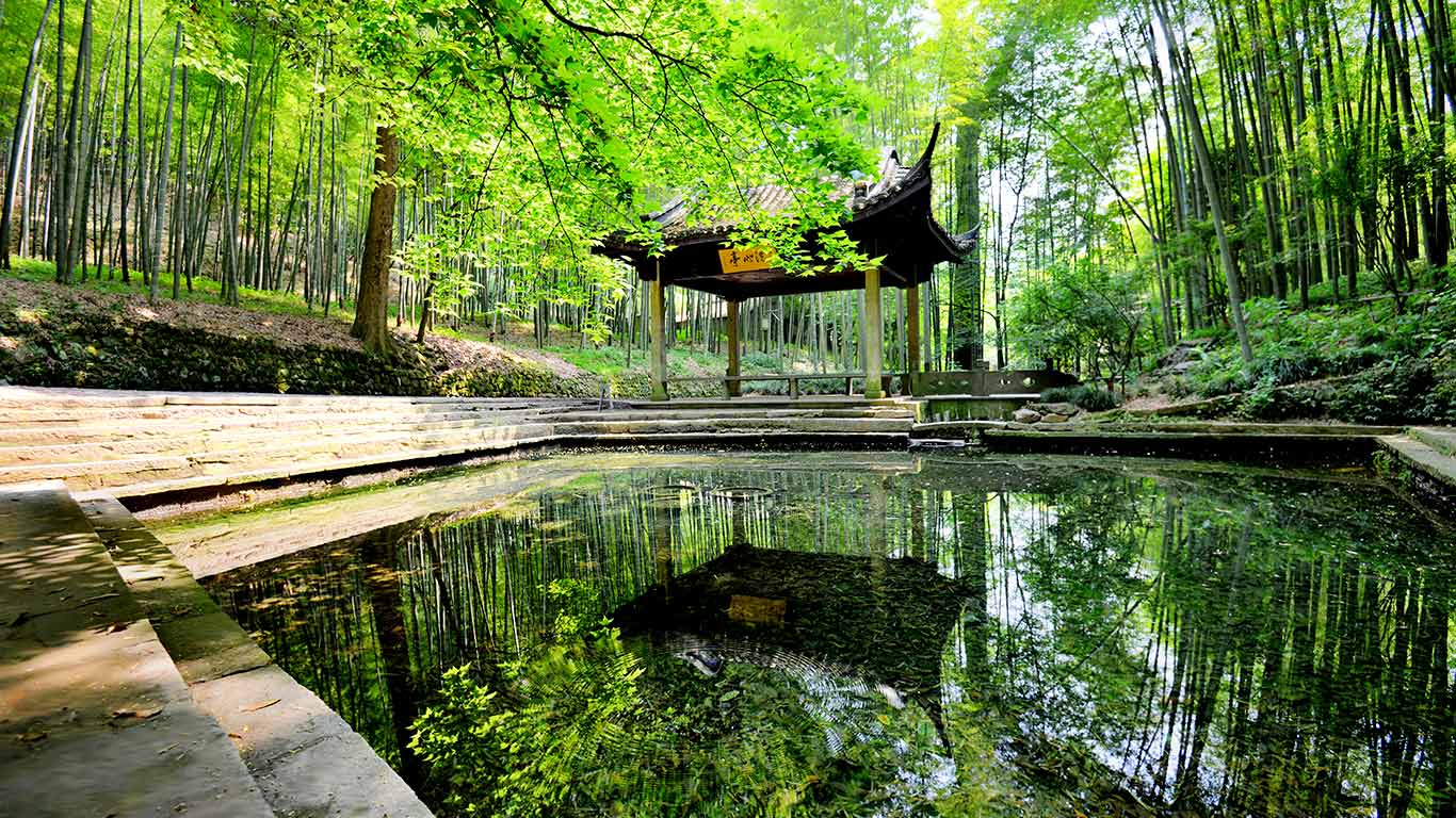 【今日清明】云栖凉亭（© Andy Brandl/Getty Images）(Bing China)