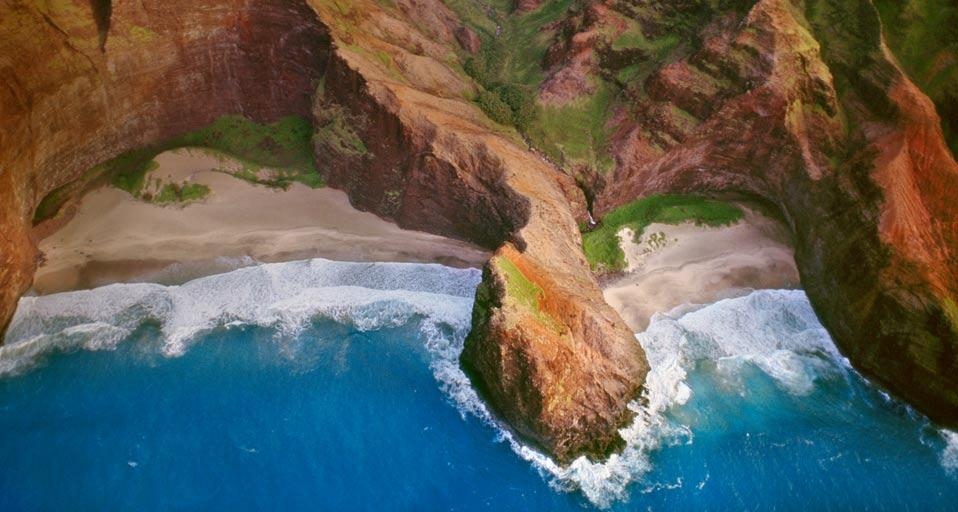 Nā Pali Coast of Kauai, Hawaii, USA (© Frans Lanting/Corbis) &copy; (Bing United Kingdom)