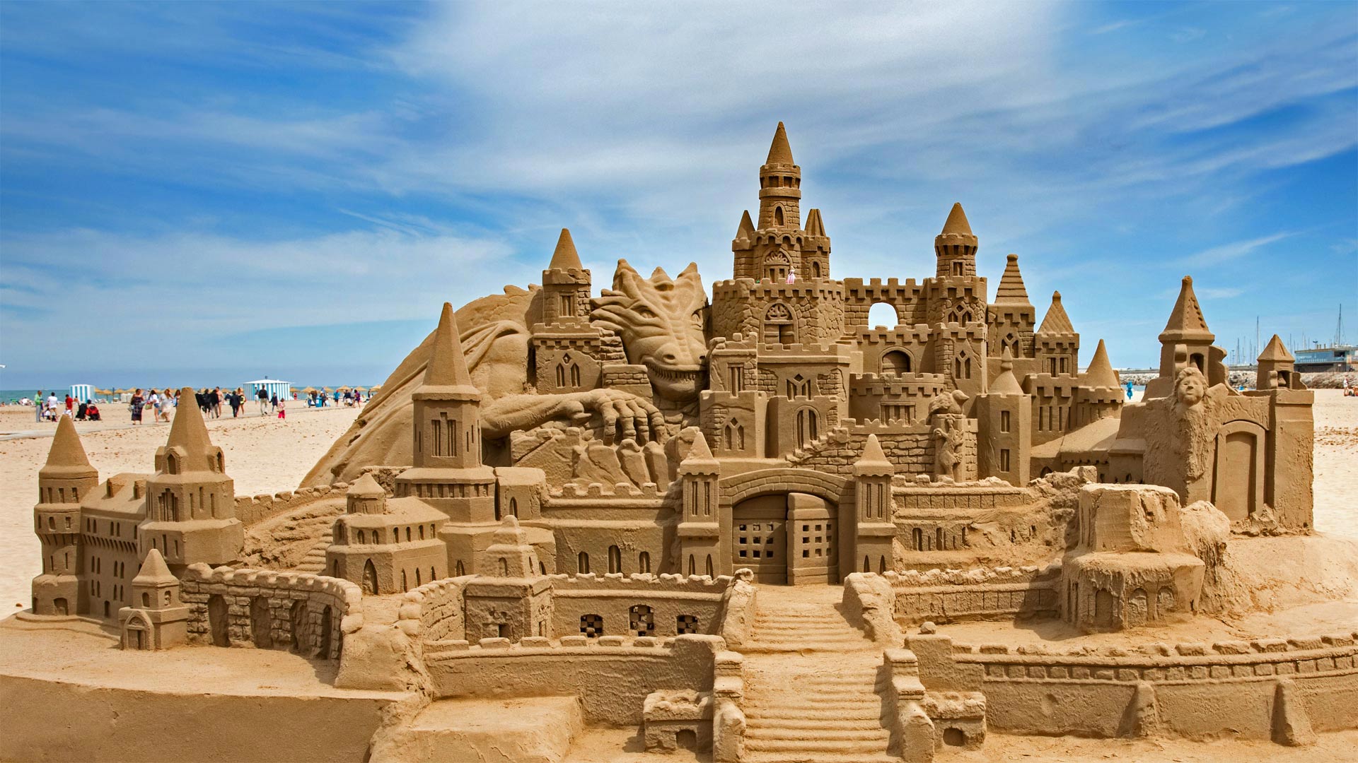 Sandcastle on Malvarrosa Beach in Valencia, Spain (© Tony French/Alamy)(Bing United Kingdom)