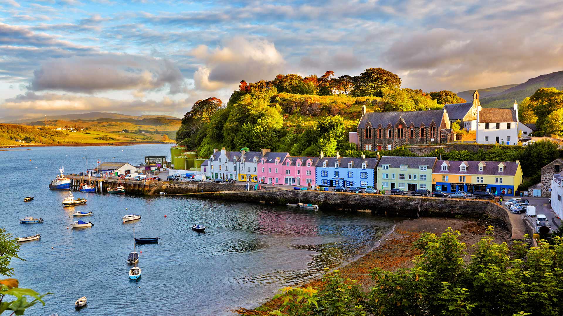 Portree before sunset, Isle of Skye (© zhuzhu/iStock/Getty Images Plus)(Bing United Kingdom)