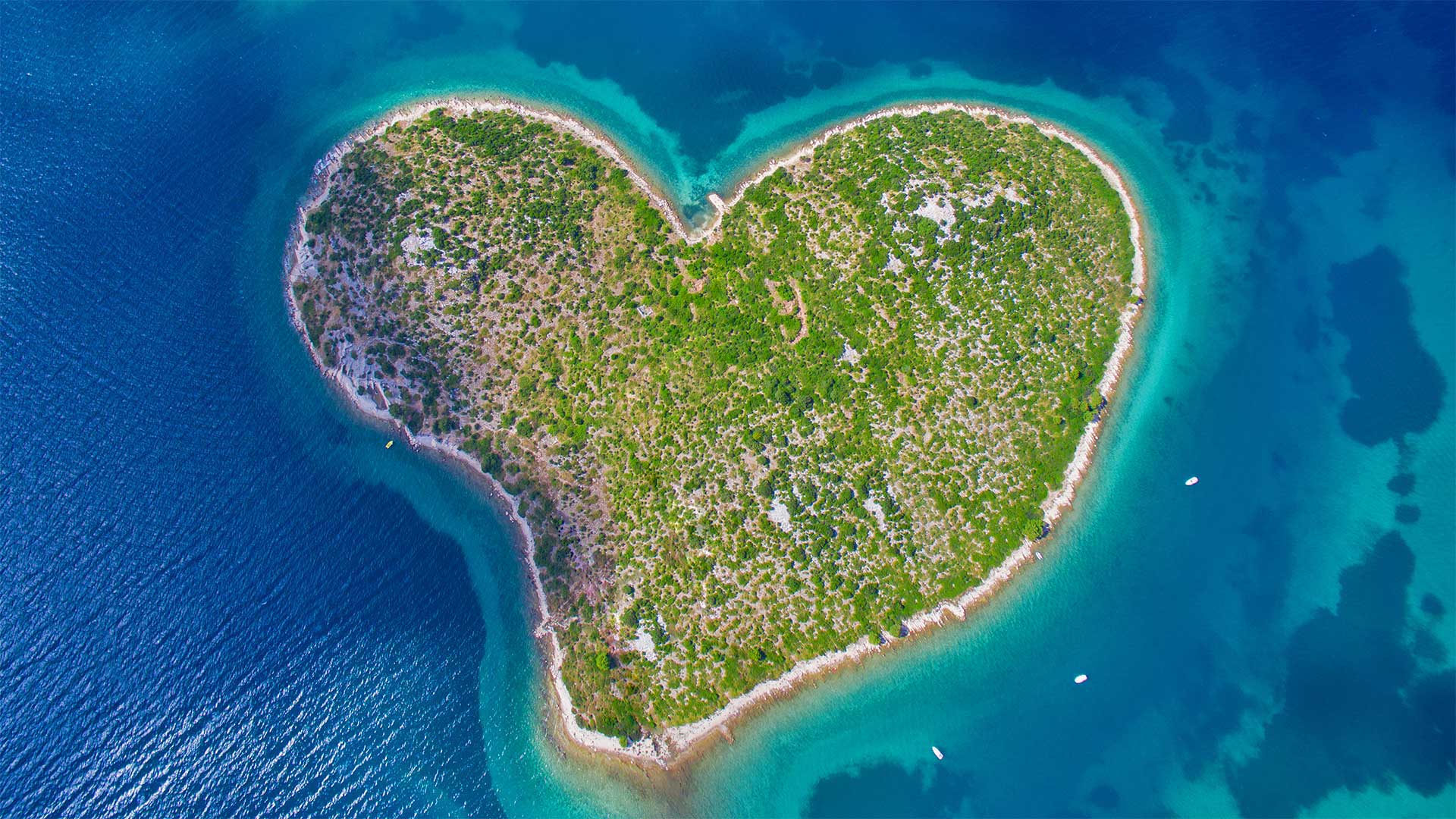 Aerial view of Galešnjak Island on the Adriatic coast of Croatia (© biggunsband/Shutterstock)(Bing United States)