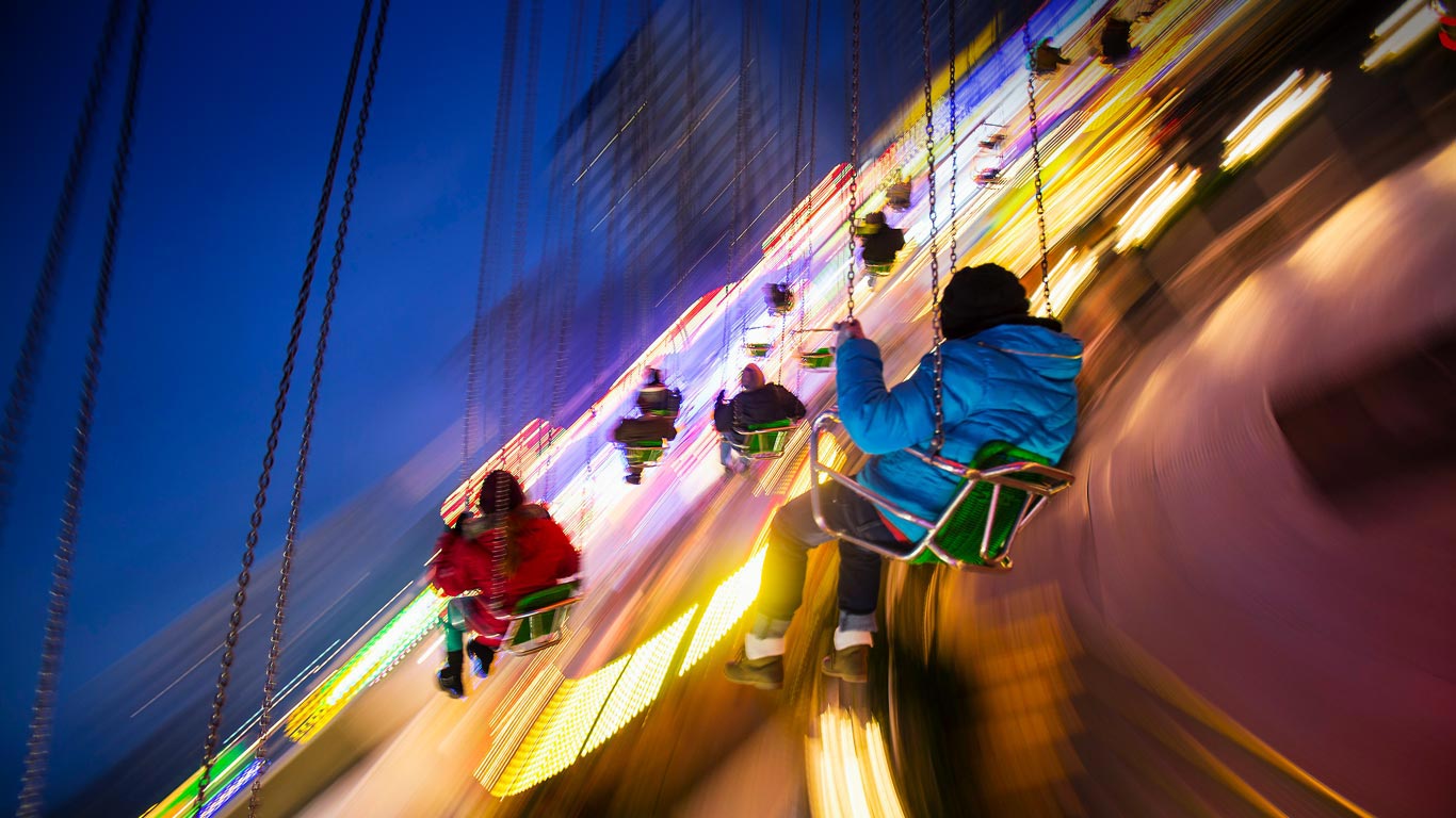 A swing ride at a Christmas market in Berlin, Germany (© Hannibal Hanschke/Reuters)(Bing United Kingdom)