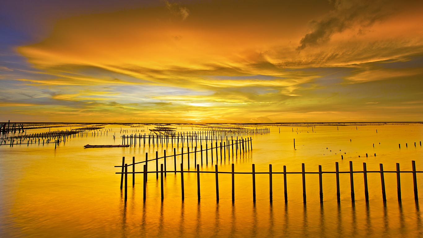 Cigu Lagoon at Tainan, Taiwan (© Sunrise@dawn Photography/Getty Images)(Bing Canada)