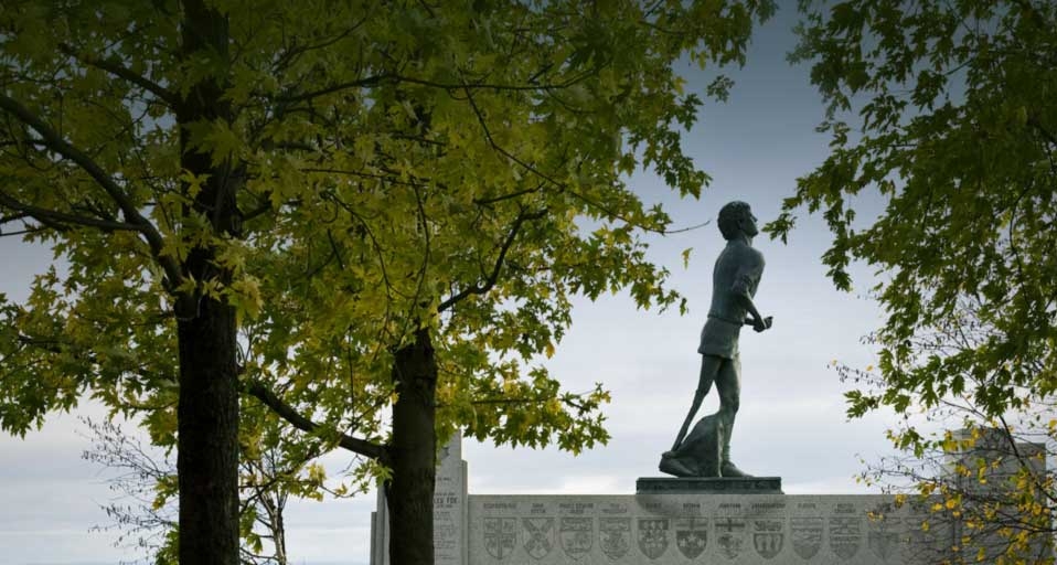 The Terry Fox memorial statue near Thunder Bay, Ontario, Canada -- Henry Gerogi/Photolibrary &copy; (Bing Canada)