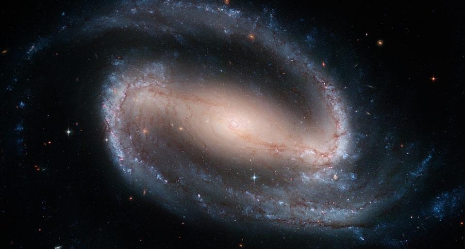 Galaxy NGC 1300 taken with the Hubble Space Telescope (© STScI/Corbis) &copy; (Bing United Kingdom)