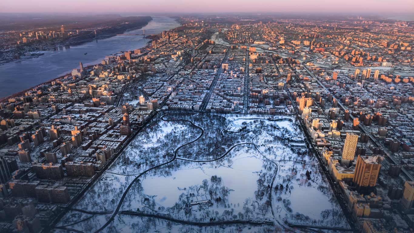 Central Park in New York City, USA (© Nisian Hughes/Getty Images)(Bing United Kingdom)