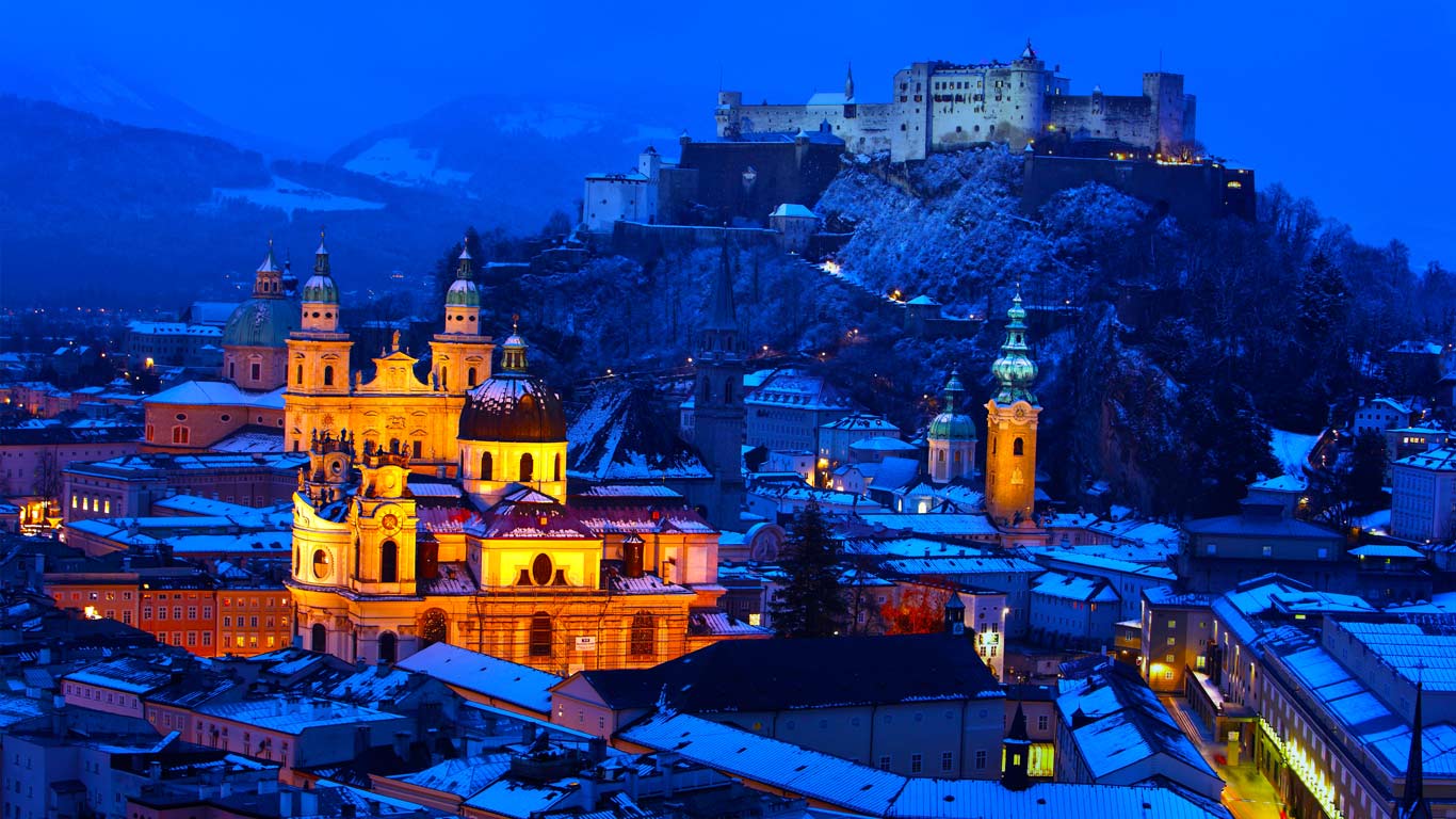 Old Town in Salzburg, Austria (© Jochen Tack/age fotostock)(Bing United Kingdom)