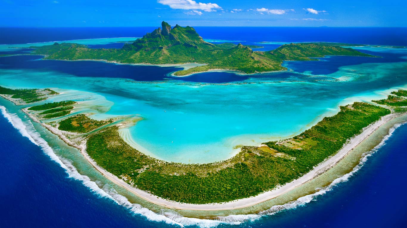 Bora Bora in the Leeward Islands of French Polynesia (© Frans Lanting/Getty Images)(Bing United Kingdom)