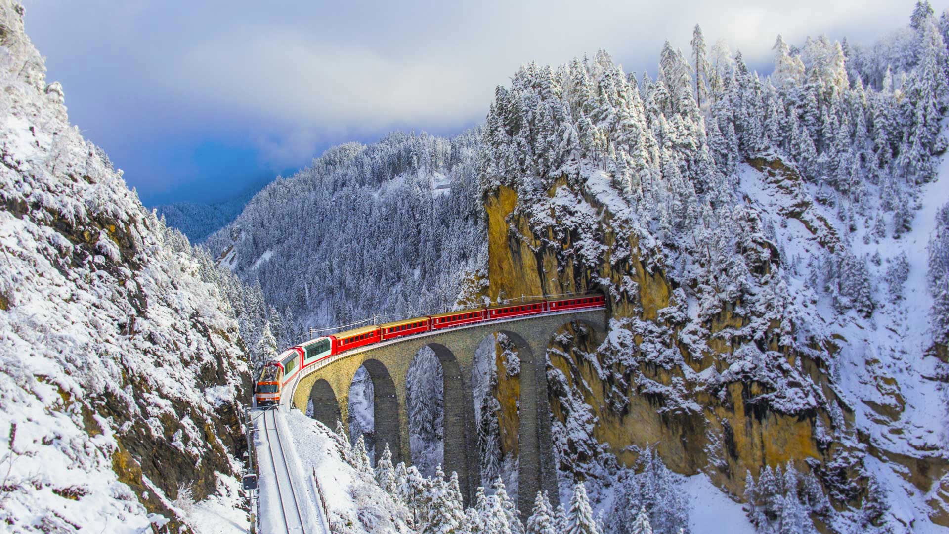 Bernina Express on the Landwasser Viaduct, Graubünden, Switzerland (© Marco Bottigelli/Getty Images)(Bing Canada)