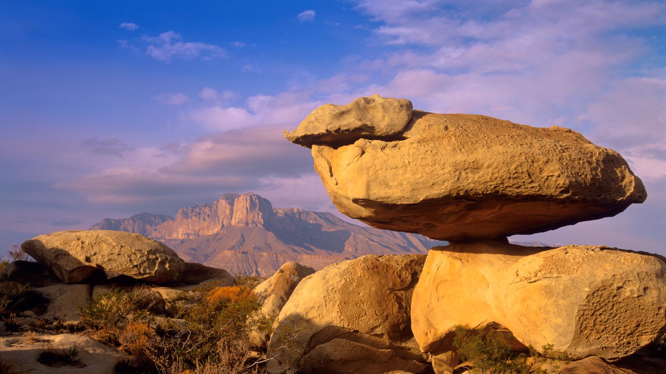 Balanced rocks in Guadalupe Mountains National Park, Texas (© Minden Pictures/SuperStock)(Bing United States)