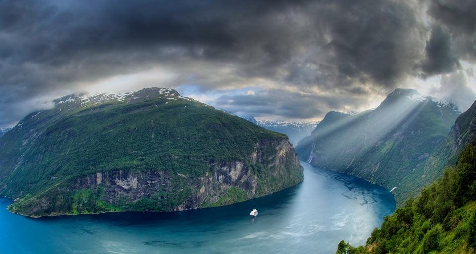 Geirangerfjord with cruise ship and The Seven Sisters waterfall on far right, Geiranger, Møre og Romsdal, Norway (© Karsten Bidstrup/Lonely Planet Images) &copy; (Bing United Kingdom)