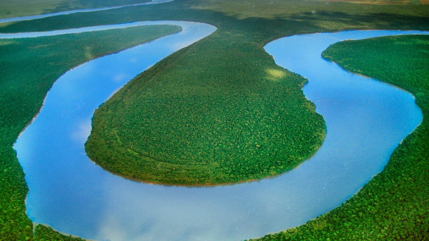 Iguazu River, Brazil (© Frans Lanting/Corbis)(Bing United Kingdom)