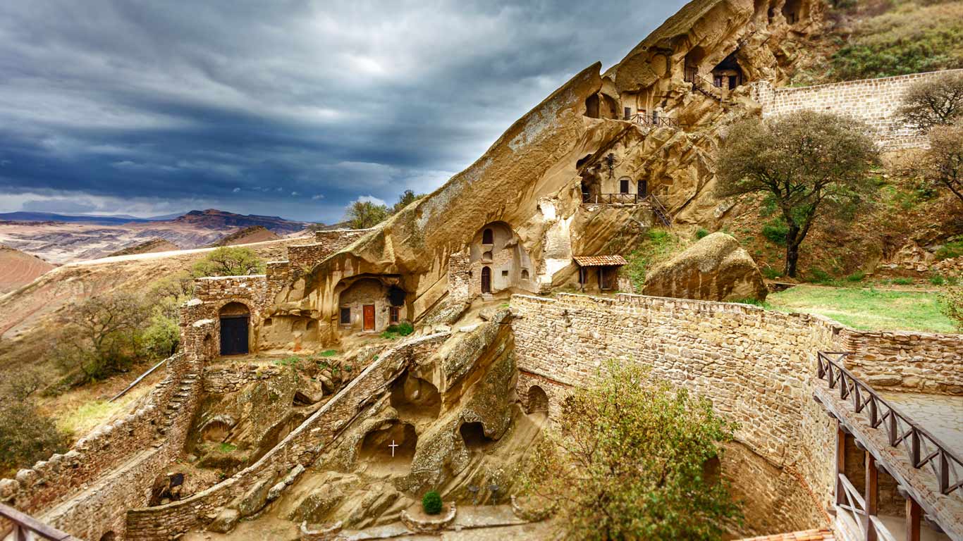David Gareja Monastery Complex, Kakheti, Georgia (© Wiktor Bubniak/Shutterstock)(Bing Canada)