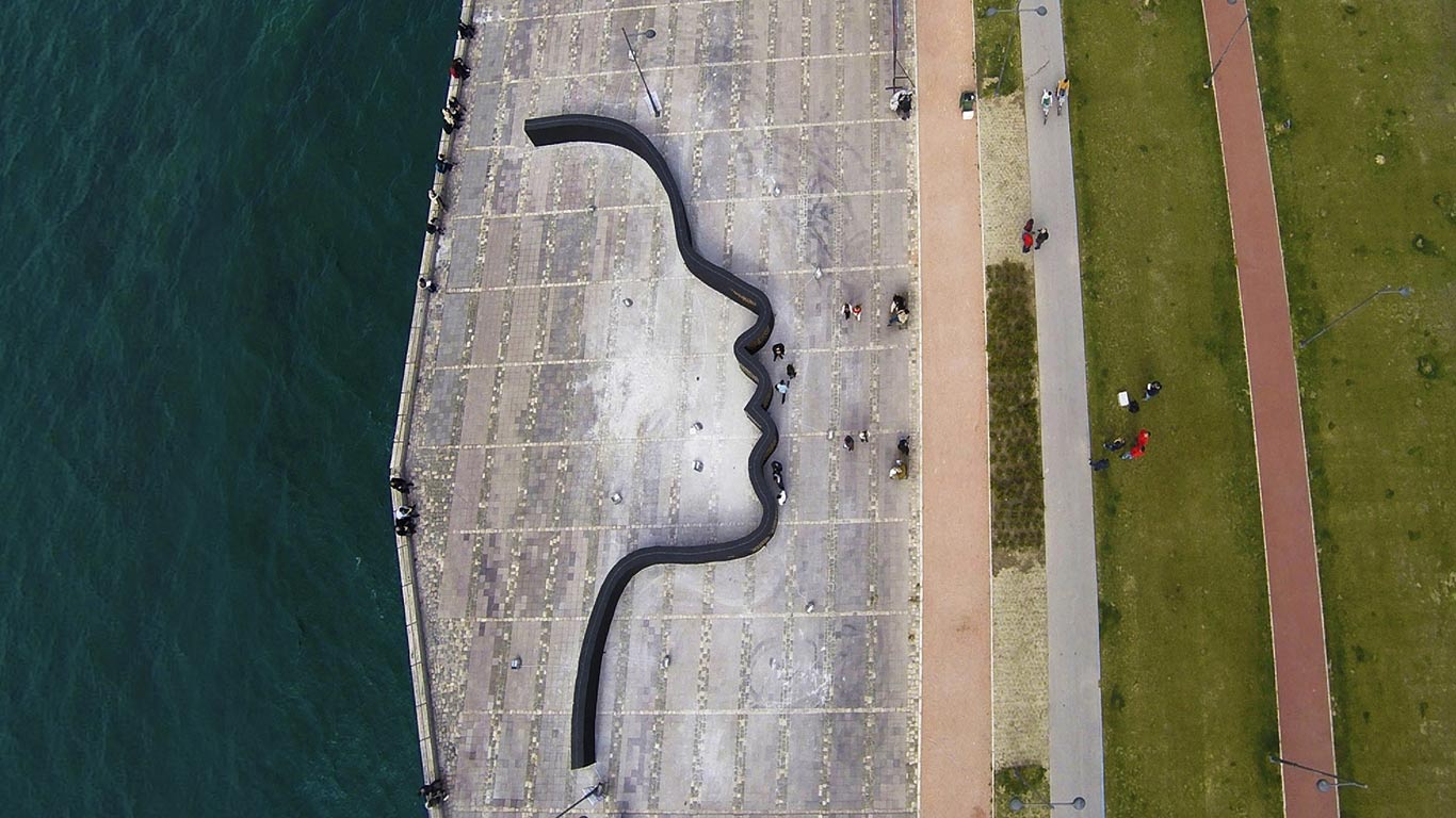 A memorial wall to women in Konak, Izmir, Turkey (© Cem Oksuz/Getty Images)(Bing United Kingdom)