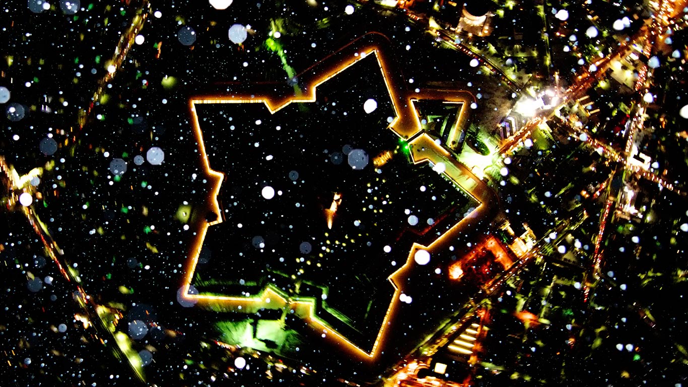 ｢夜の五稜郭」北海道, 函館市 (©  Image House/Getty Images)(Bing Japan)