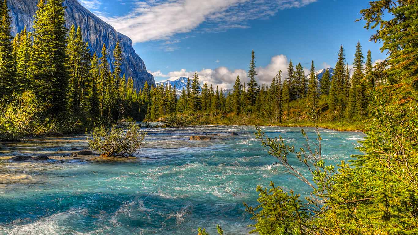 Berg Lake Trail, Mount Robson Provincial Park, B.C. (© Brandon Smith/Alamy Stock Photo)(Bing Canada)