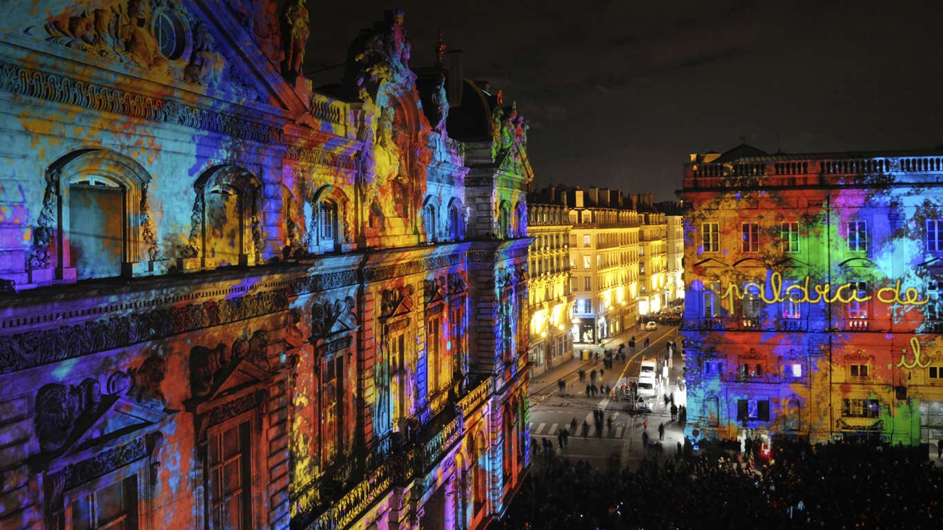 Festival of Lights, Lyon, Rhône-Alpes, France (© Age Fotostock)(Bing United Kingdom)