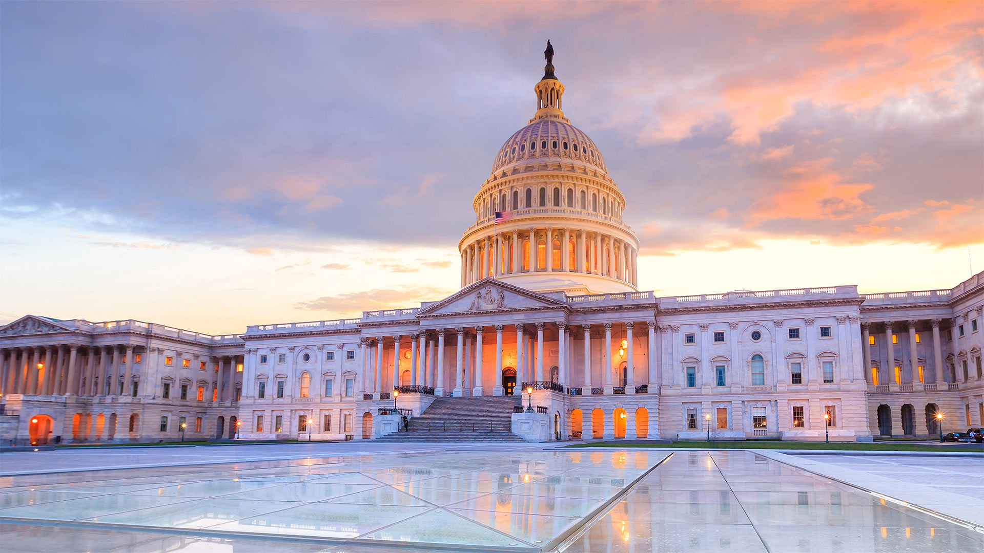 The United States Capitol Building in Washington, DC (© f11photo/Getty Images)(Bing United States)