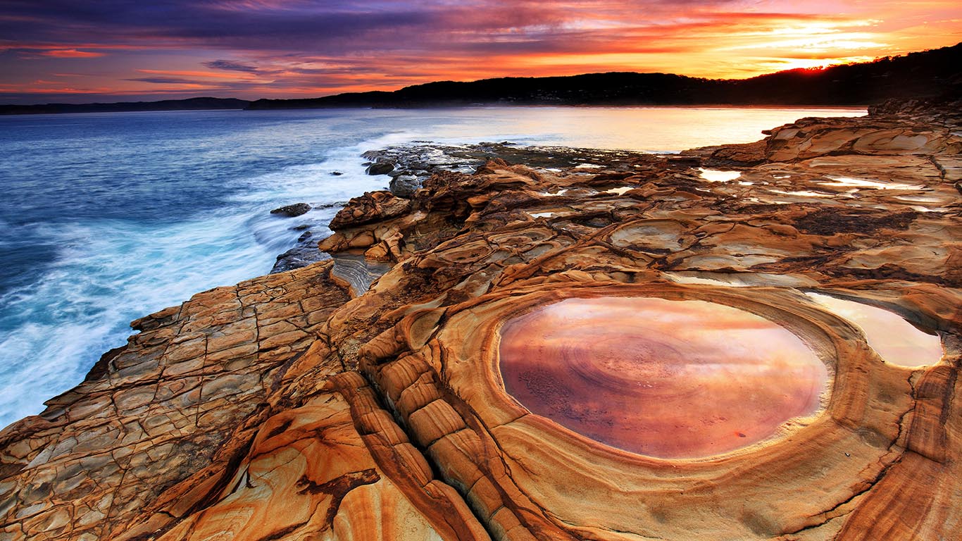 Putty Beach in New South Wales, Australia (© Steve Daggar Photography/Moment/Getty Images)(Bing United Kingdom)