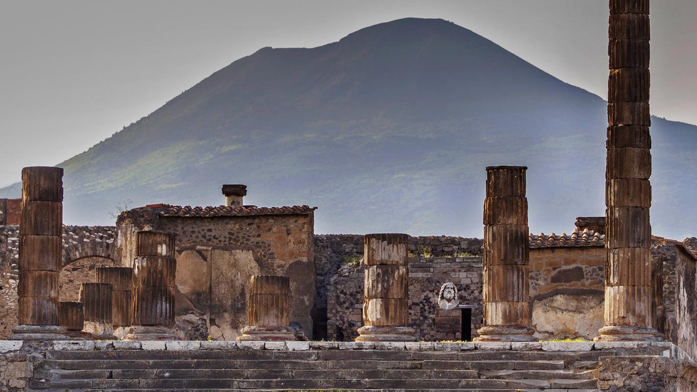 The Temple of Jupiter and Mount Vesuvius from Pompeii, Italy (© Design Pics Inc/REX/Shutterstock)(Bing United Kingdom)