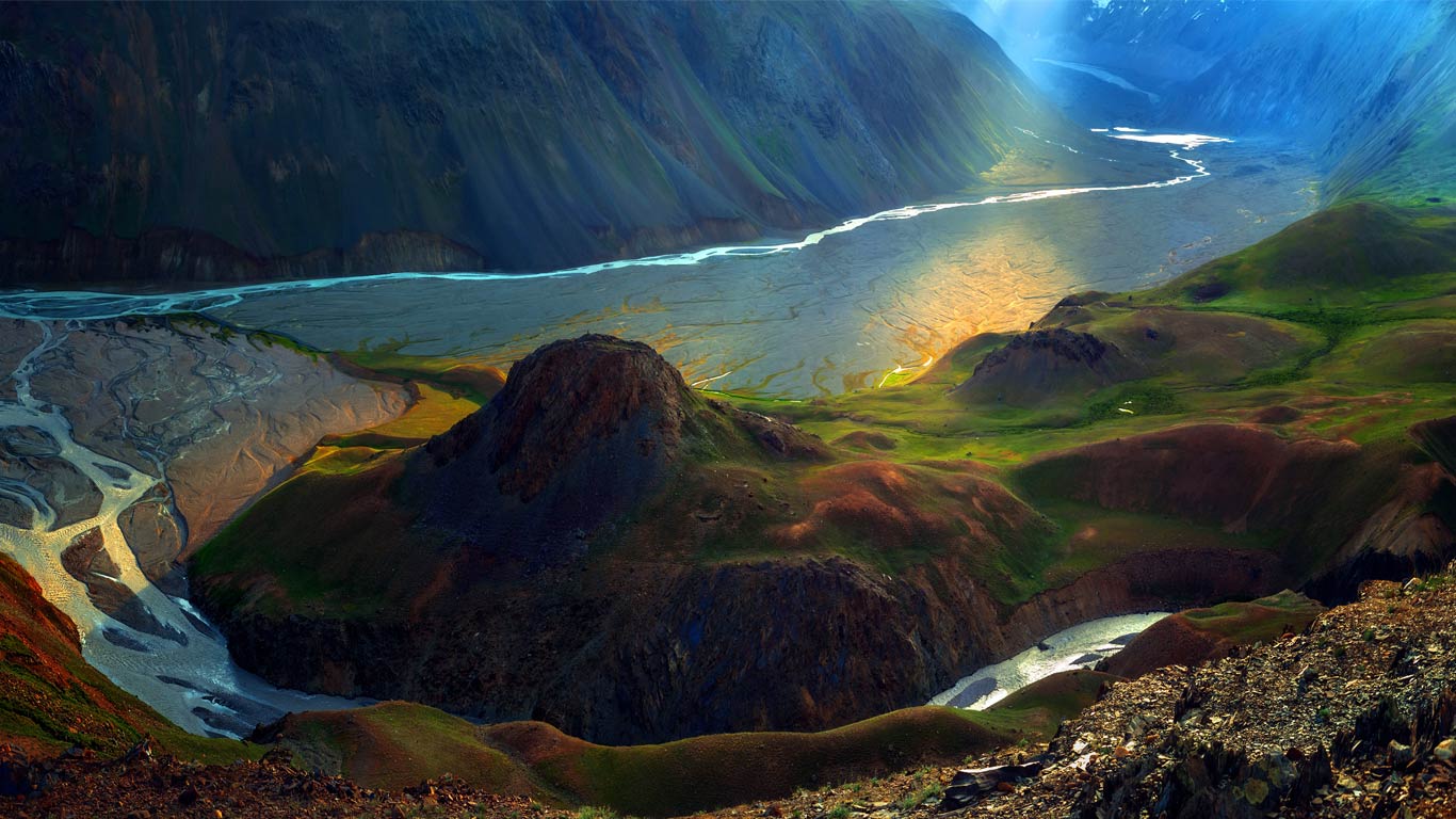 ｢夏のヒマラヤ山脈｣インド, ラダック (© Ivan Kmit/Alamy Stock Photo)(Bing Japan)
