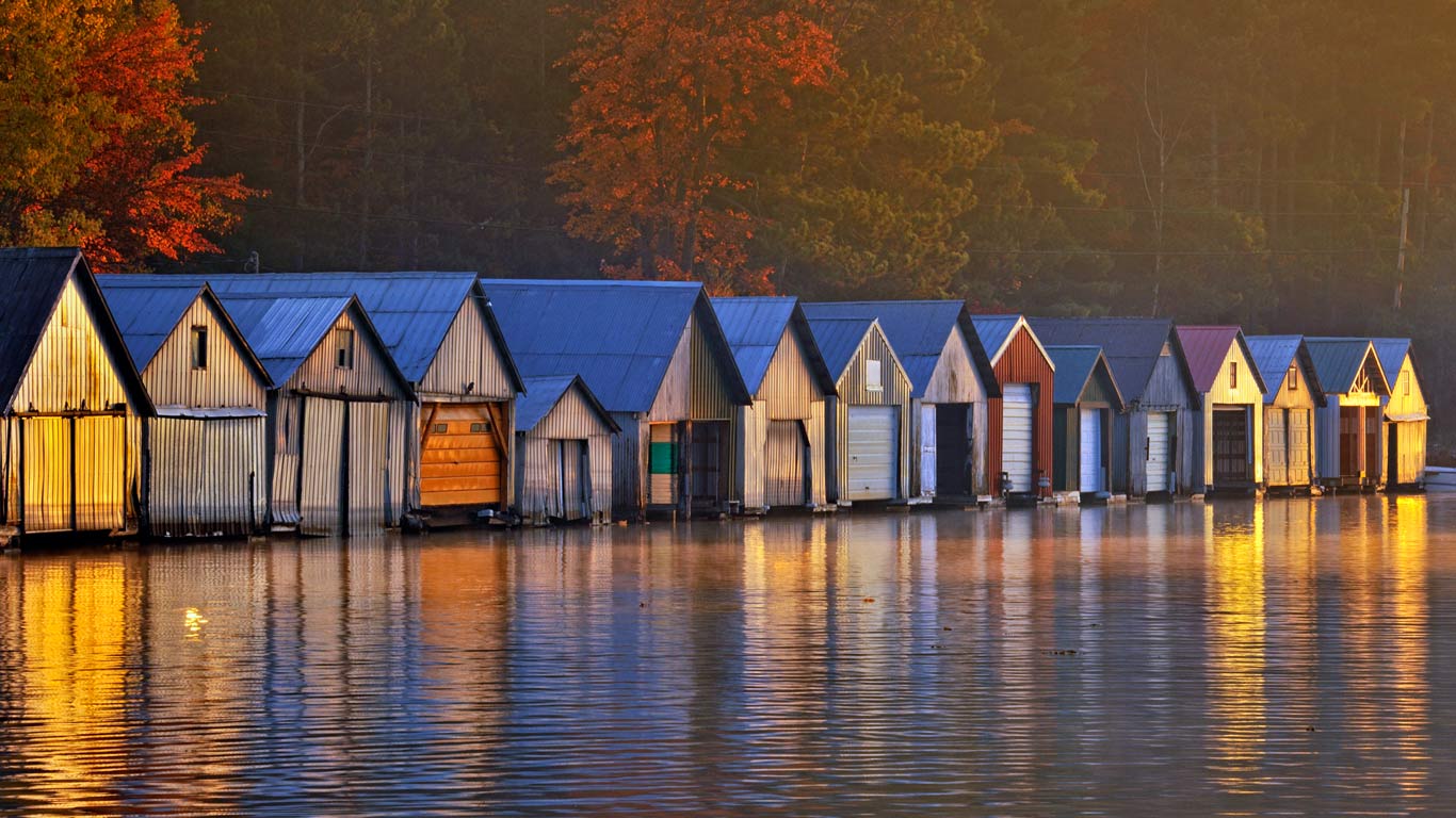 Boathouses on Lake Panache, Greater Sudbury, Ontario, Canada (© Don Johnston/Corbis)(Bing United Kingdom)