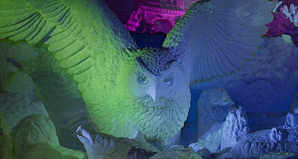 Snow sculpture from Sapporo Snow Festival at Odori Park in Sapporo, Hokkaido, Japan (© Lucas Vallecillos/age fotostock) &copy; (Bing Canada)