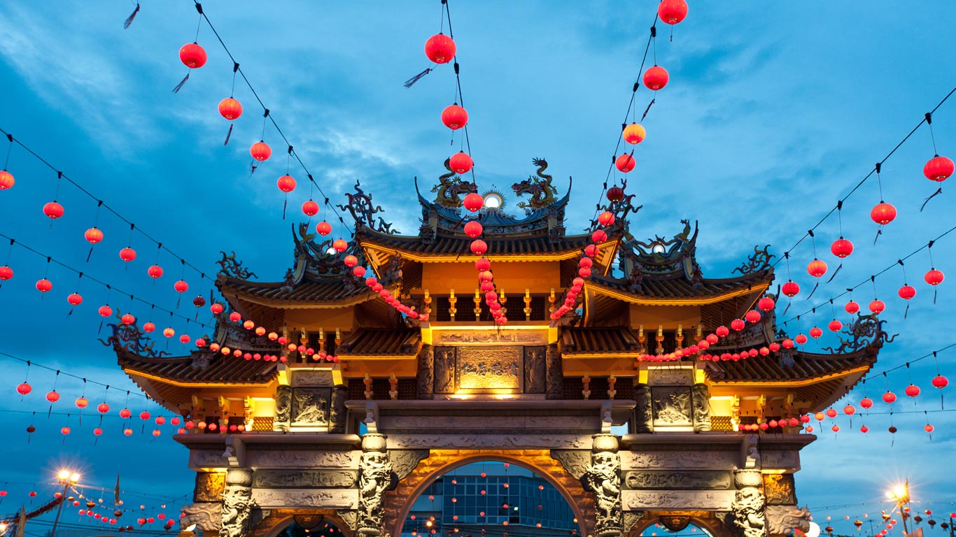 马来西亚槟城，九皇爷庙 (© Ivan Hor/Moment/Getty Images)(Bing China)