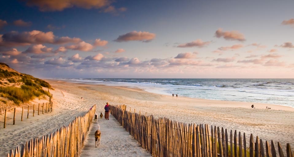 Carcans Beach on the Bay of Biscay, Gironde, France – SIME/eStock Photo &copy; (Bing Canada)