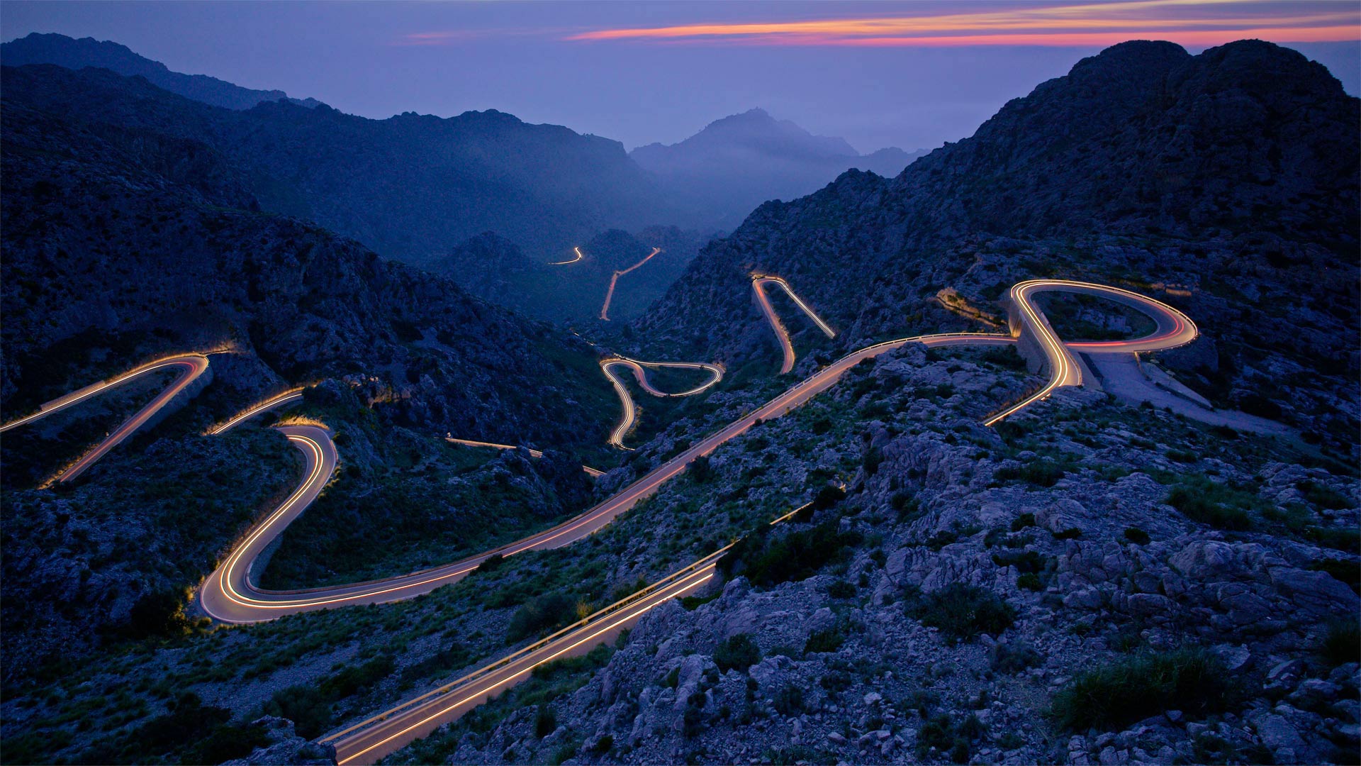 The road leading to Sa Calobra on the Spanish Balearic island of Majorca (© Tolo Balaguer/agefotostock)(Bing Canada)