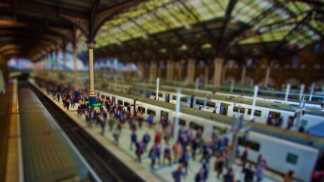 Liverpool Street Station, London, England (© Getty Images)(Bing United States)