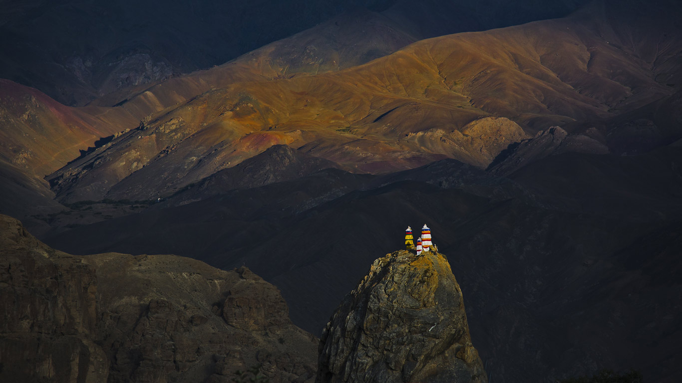 Mulbekh Monastery in the Zanskar region of Ladakh, Jammu and Kashmir, India (© Lethang Photography/Getty Images)(Bing United Kingdom)