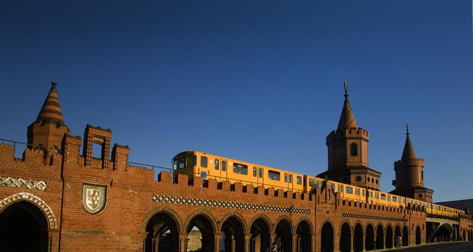 Oberbaumbruecke bridge between the districts of Kreuzberg and Friedrichshain, Berlin, Germany --  Christian Reister/Photolibrary &copy; (Bing Canada)