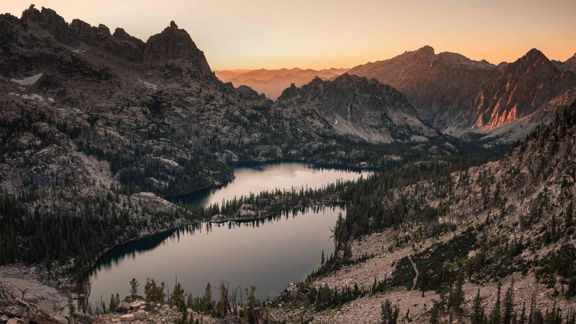 Baron Lake in the Sawtooth Wilderness in Idaho, USA (© Patrick Brandenburg/Tandem Stills + Motion)(Bing United Kingdom)