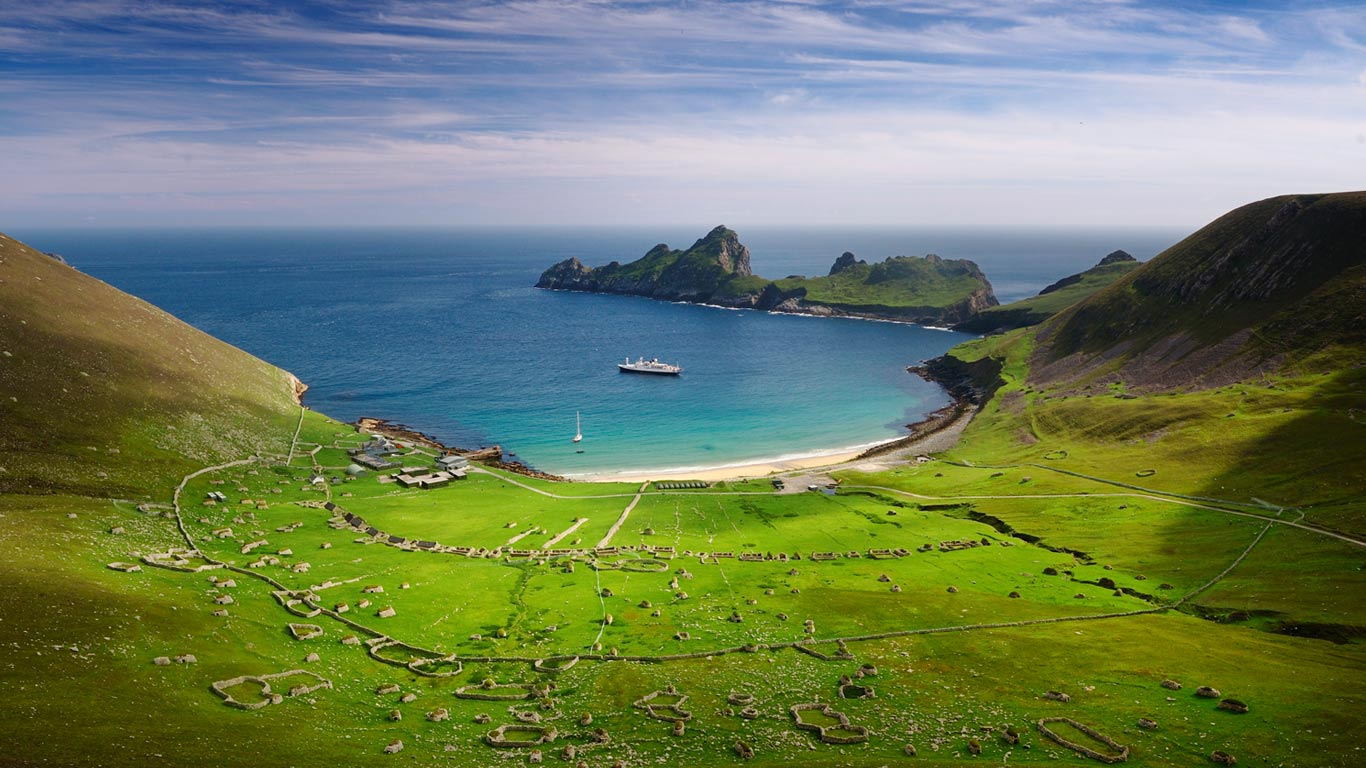 Village Bay on the island of Hirta, Scotland (© Jim Richardson/Getty Images)(Bing United Kingdom)