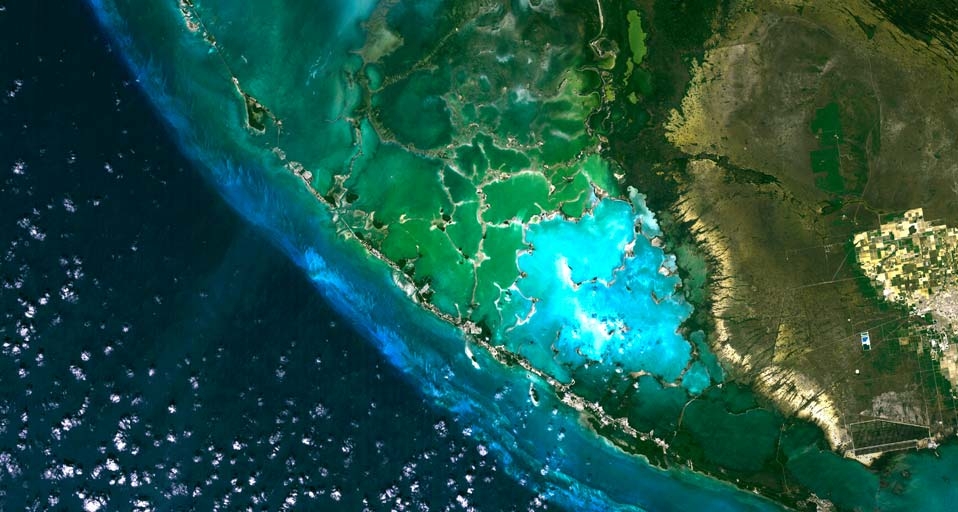 Satellite image of the Everglades, Florida, USA (© Universal Images Group/SuperStock) &copy; (Bing United Kingdom)