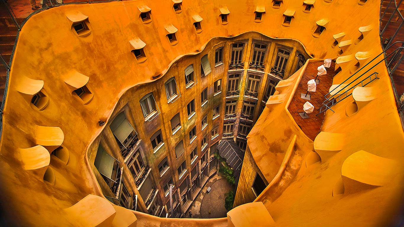 Casa Milà in Barcelona, Spain (© Nora De Angelli/500px)(Bing United Kingdom)