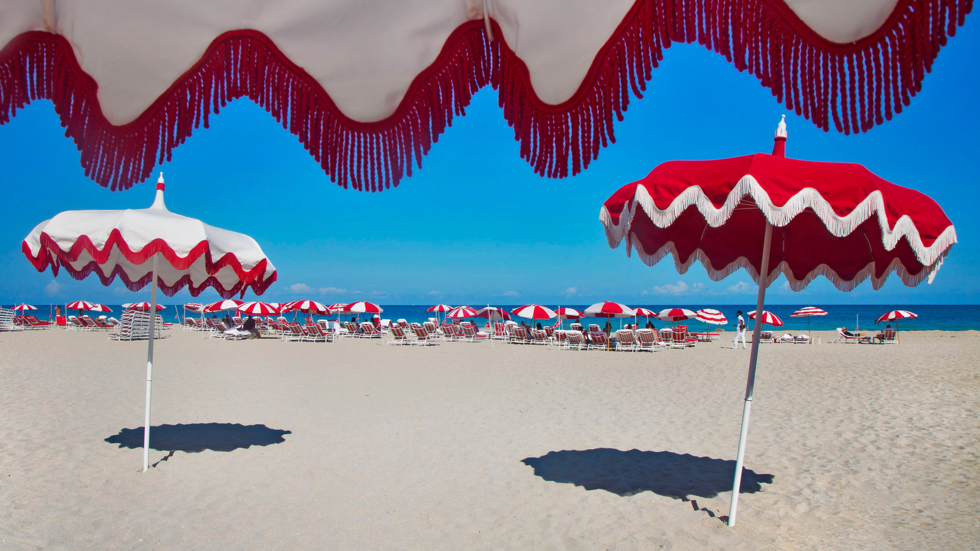 South Beach, Miami, Florida, USA (© Claudia Uripos/eStock Photo)(Bing New Zealand)