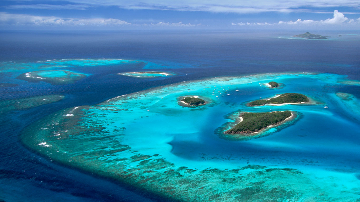 Aerial view of the Tobago Cays group of islands, St. Vincent and the Grenadines (© Yann Arthus-Bertrand/Corbis)(Bing United Kingdom)
