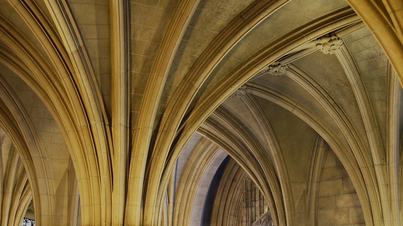 Knox College building interior at University of Toronto, Ont. (© SPrada/Getty Images)(Bing Canada)