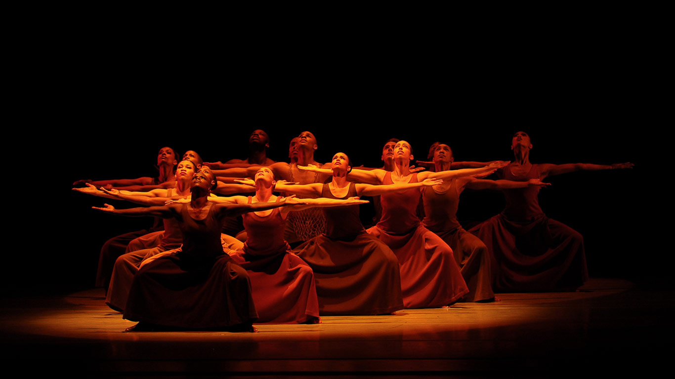 The Alvin Ailey American Dance Theater company performs ‘Revelations’ in New York City (© Rommel Demano/Getty Images)(Bing United States)