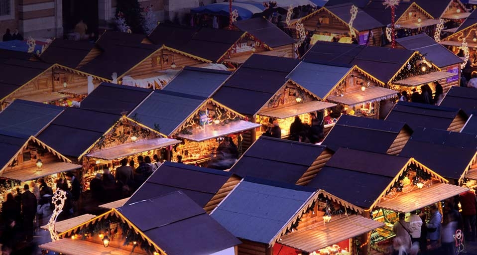 Marché de Noël de Toulouse, Haute-Garonne, région Midi-Pyrénées (© Alain Felix/Hemis/Axiom) &copy; (Bing France)