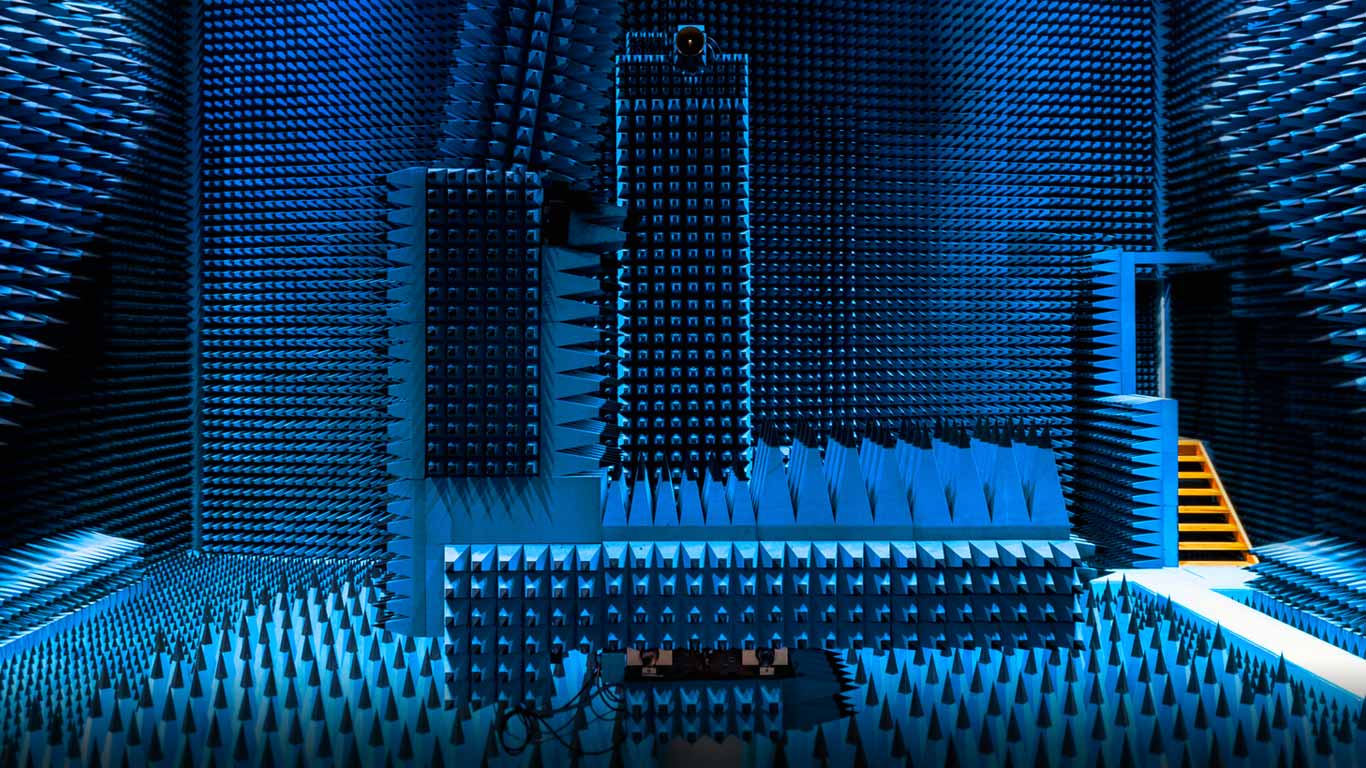 Anechoic chamber, Copenhagen, Denmark (© Alastair Philip Wiper/Science Photo Library)(Bing United Kingdom)