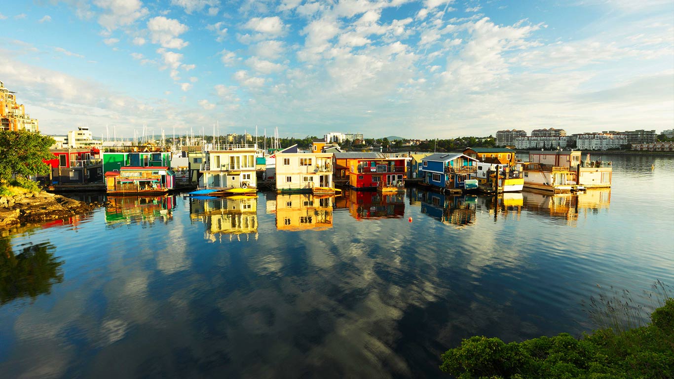 ｢フィッシャーマンズ・ワーフ｣カナダ, ブリティッシュ・コロンビア州 (© Shaun Cunningham/Alamy)(Bing Japan)