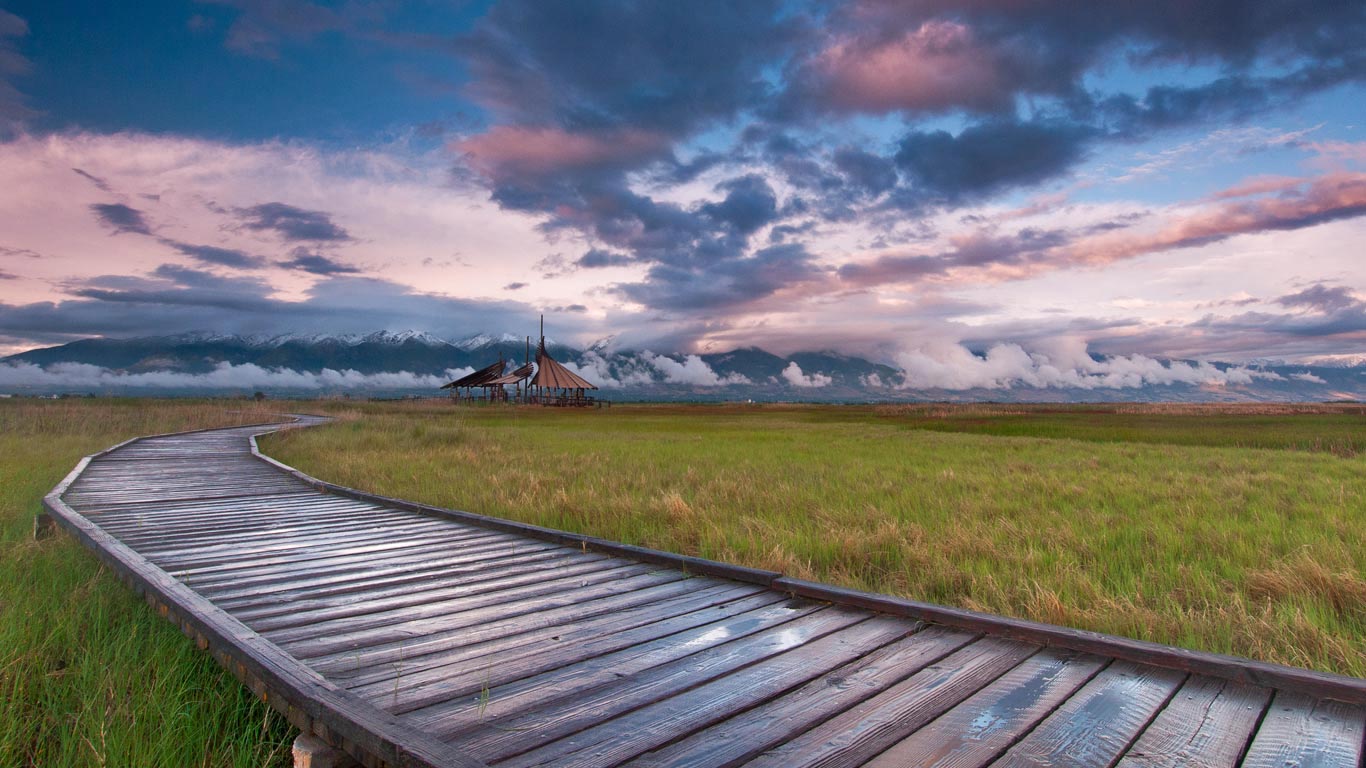 Great Salt Lake Shorelands Preserve in Layton, Utah (© Austin Cronnelly/Tandem Stills + Motion)(Bing United States)