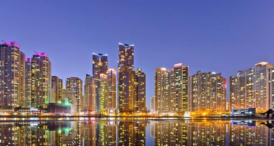 Skyline of Marine City in Busan, South Korea (© Topic Photo Agency/Corbis) &copy; (Bing United Kingdom)