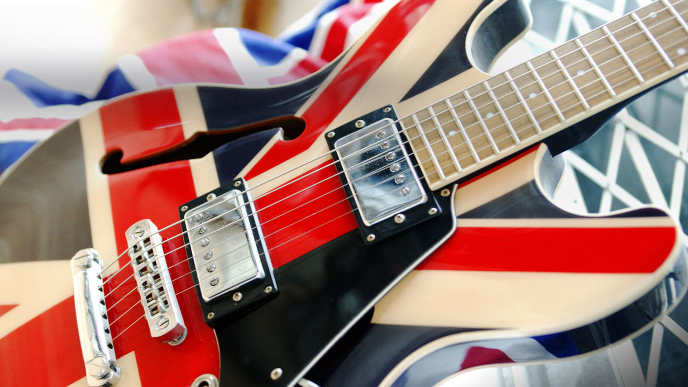 Union Jack Guitar (© Martyn Goddard/Alamy)(Bing United Kingdom)