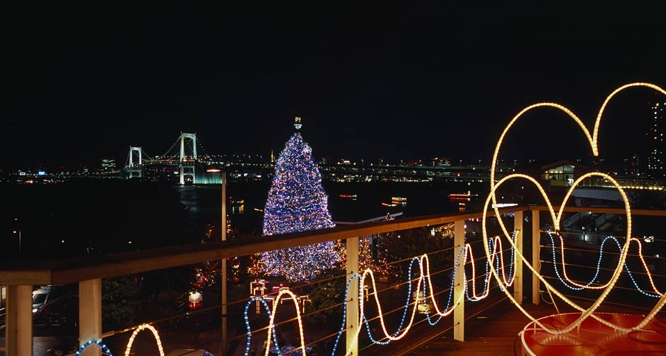 ｢台場メモリアルツリー｣東京, お台場 (© JTB Photo/Japan Travel Bureau/Photolibrary) &copy; (Bing Japan)