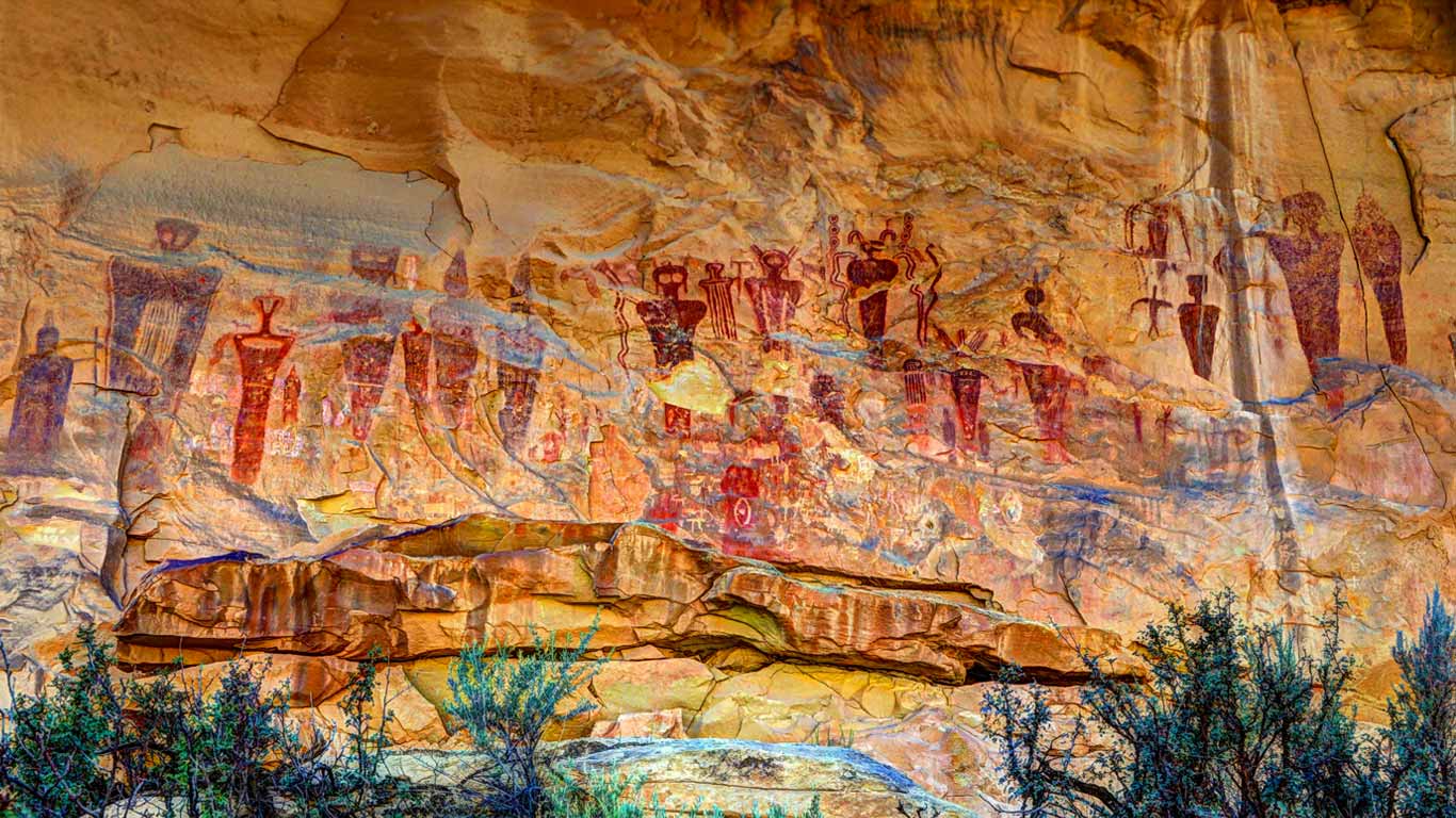 Sego Canyon pictograms, Utah (© Gary Whitton/Alamy)(Bing United Kingdom)